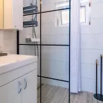 Family-friendly With Swimming Pool - 2419 Apartamento *