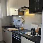 Apartamento Family-friendly With Swimming Pool - 2419 Novi Vinodolski