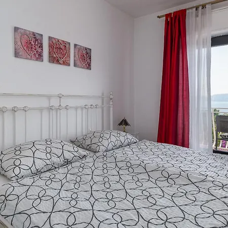 Family-friendly With Swimming Pool - 2419 Appartement