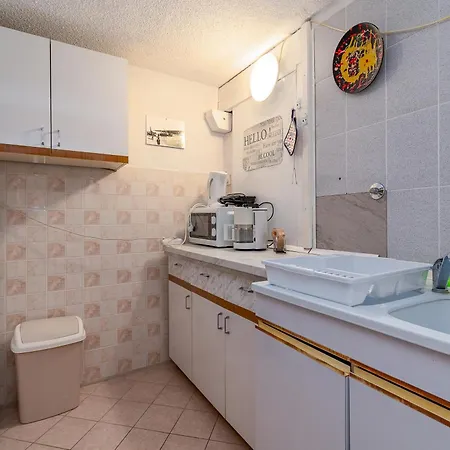 Family-friendly With Swimming Pool - 2419 Appartamento *