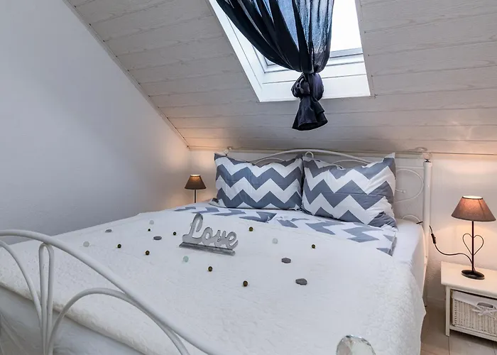 Family-friendly With Swimming Pool - 2419