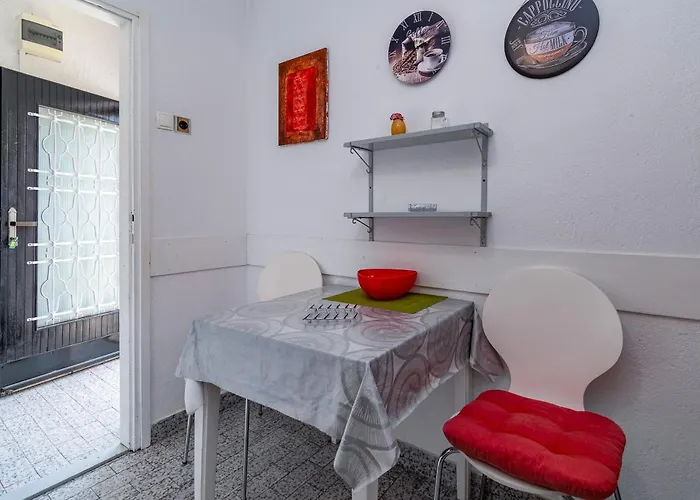 Apartament Family-friendly With Swimming Pool - 2419