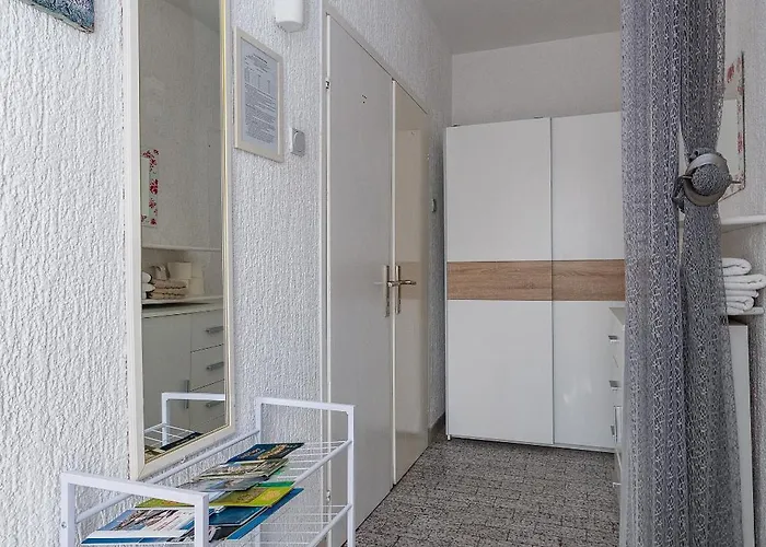 Apartament Family-friendly With Swimming Pool - 2419
